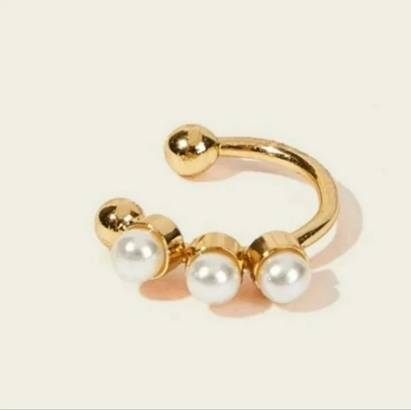 *Amanda* Cuff Earrings - Picture 3 of 3